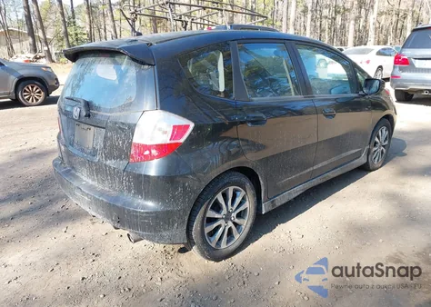 2013 Honda Fit Sport из США, поврежденный, VIN JHMGE8H55DC049244